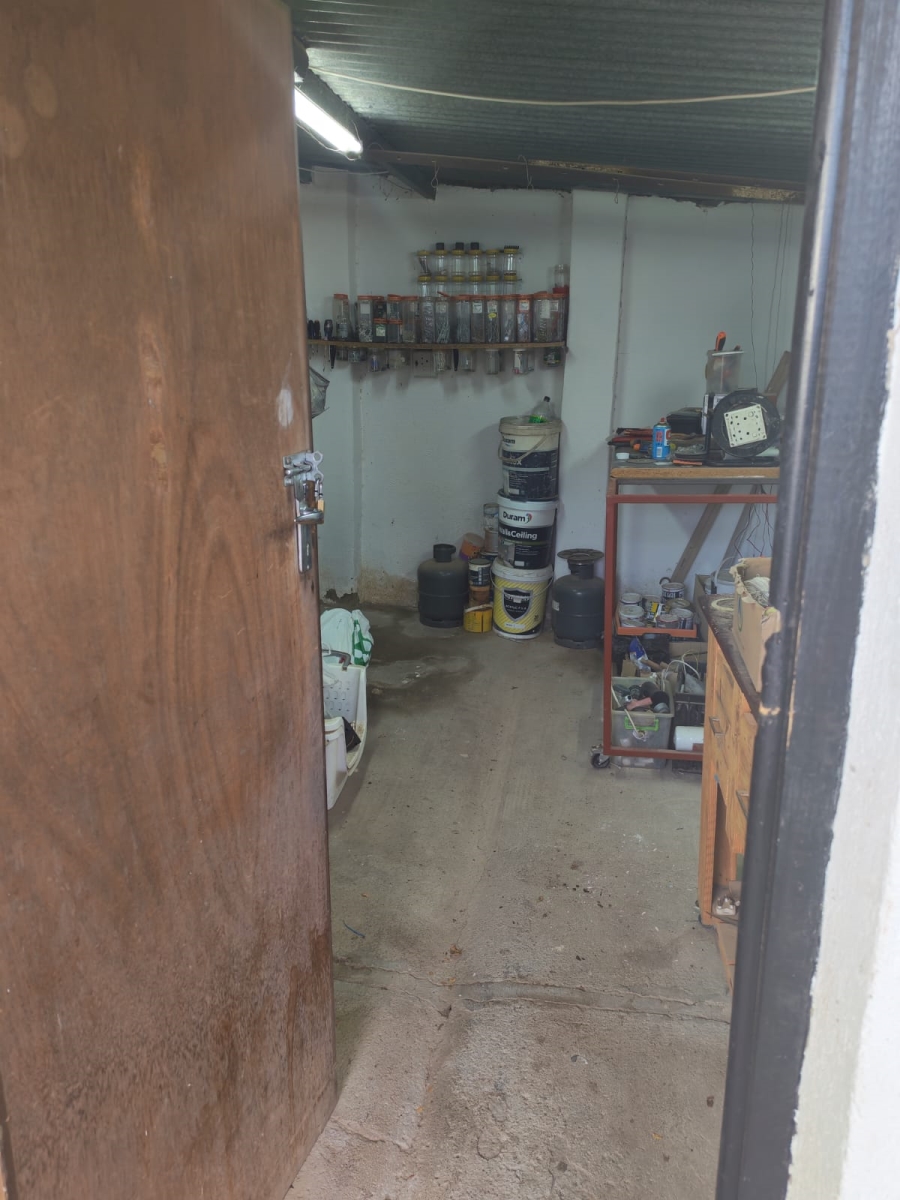 3 Bedroom Property for Sale in Middelburg Eastern Cape